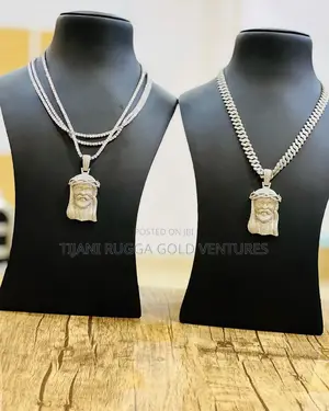 Pure VVS Diamond Necklace
