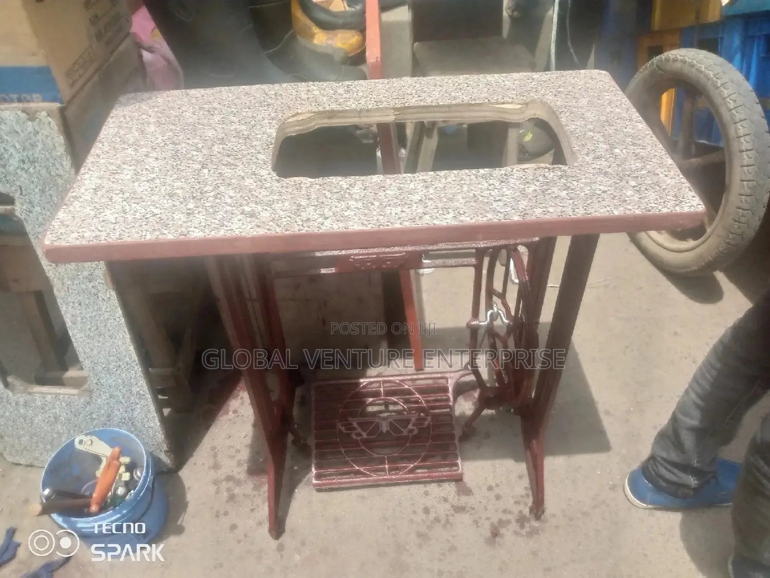 Sewing Machine Stand