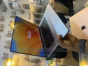 Laptop Apple MacBook Pro 2023 M2 16GB Apple M2 SSD 512GB