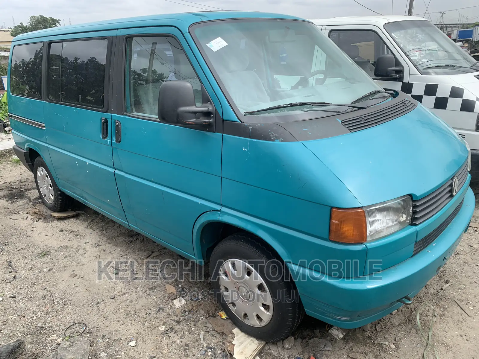 Volkswagen LT 2000 Blue