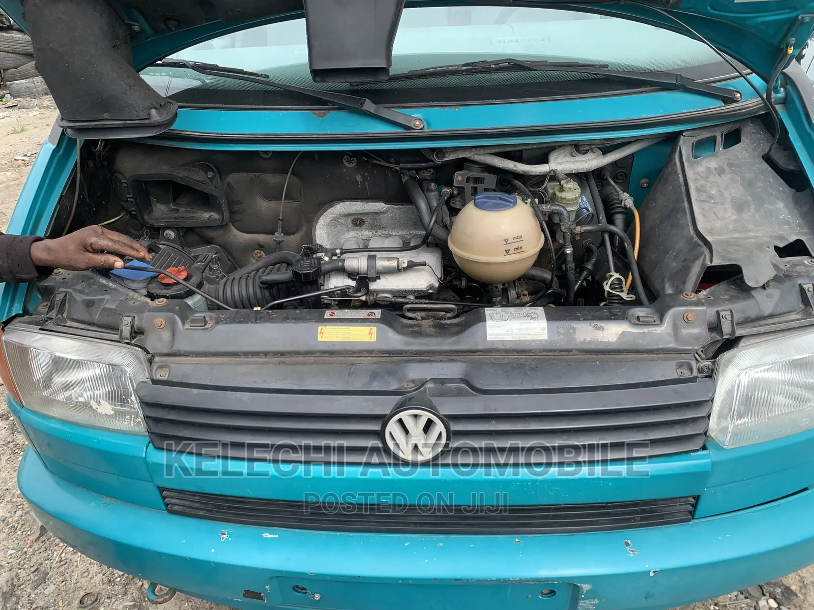 Volkswagen LT 2000 Blue