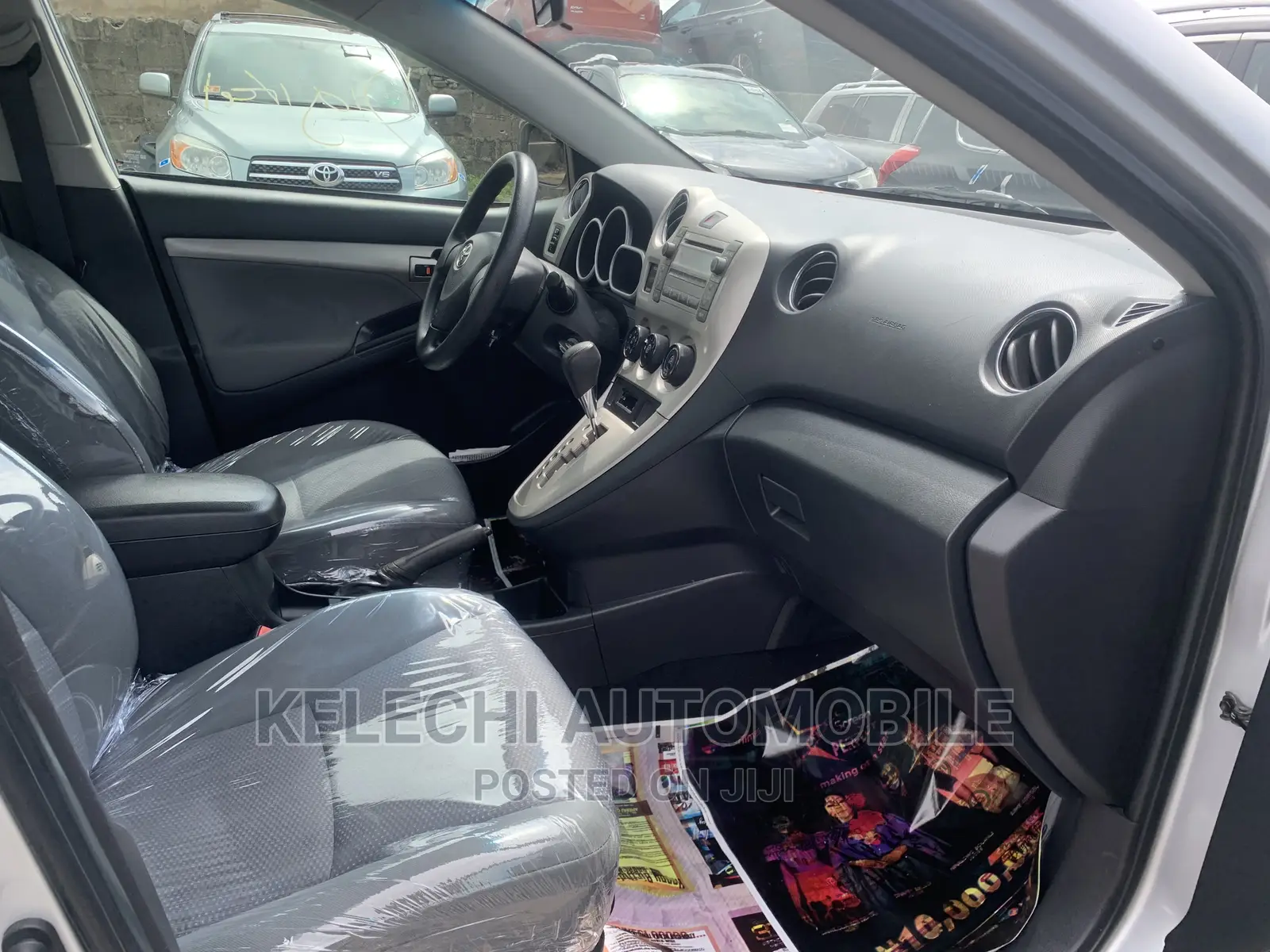 Toyota Matrix 2010 Silver