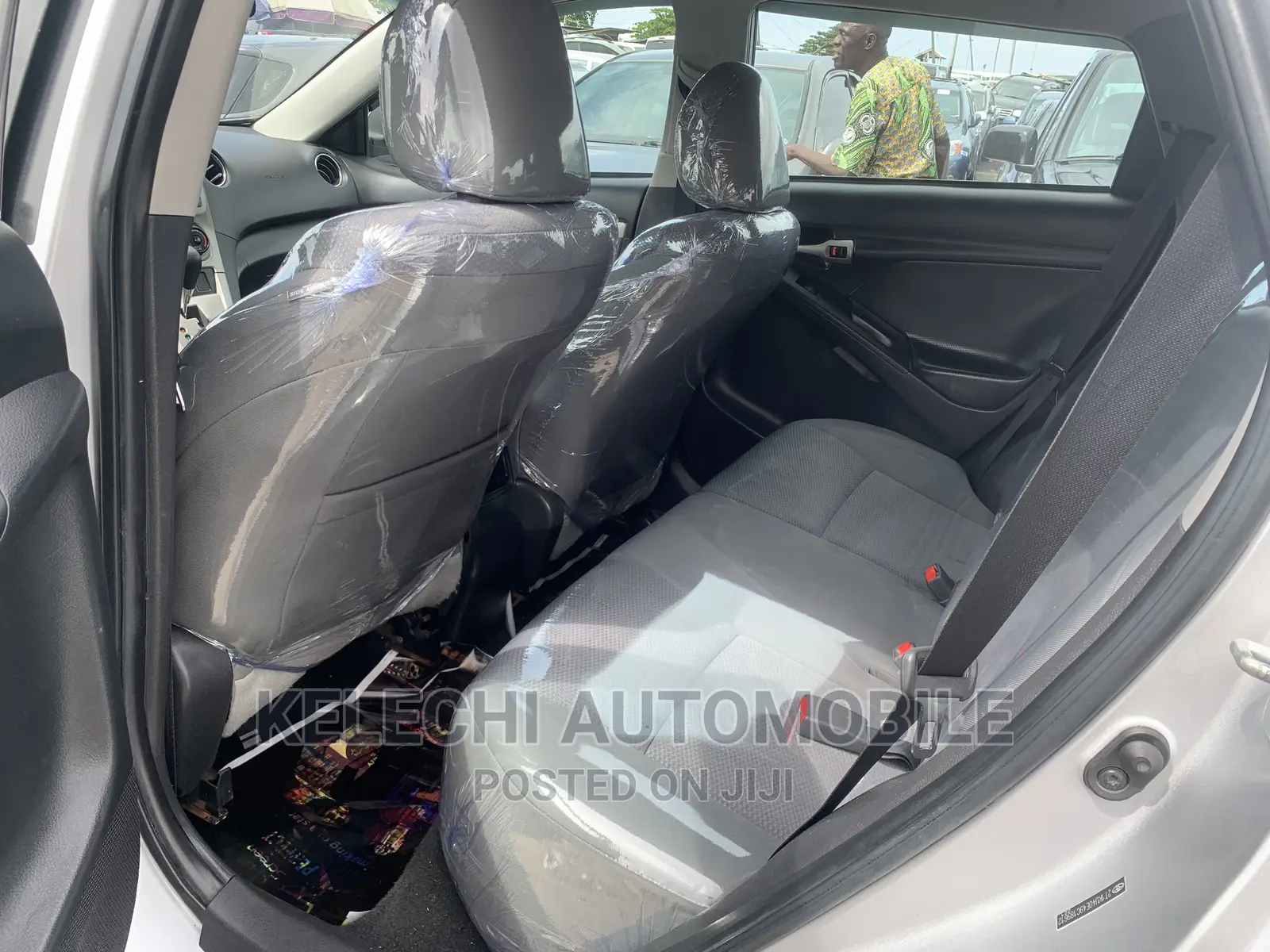 Toyota Matrix 2010 Silver