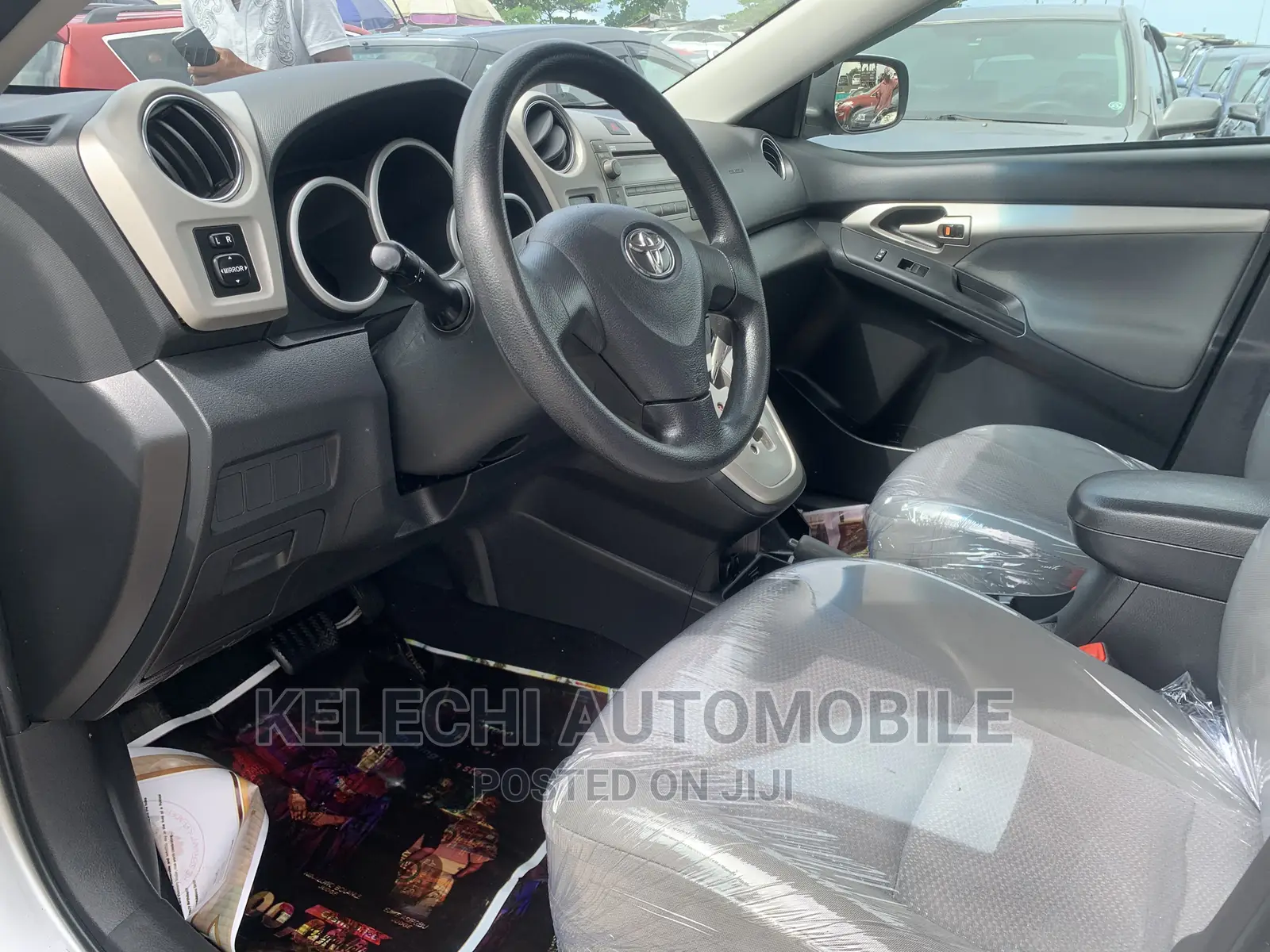Toyota Matrix 2010 Silver