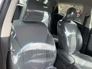 Toyota Matrix 2010 Silver