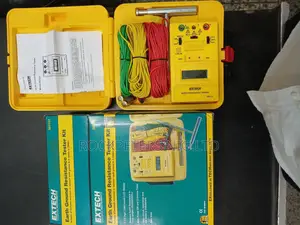 Extech 382152 Earth Ground Resistance Tester Kit