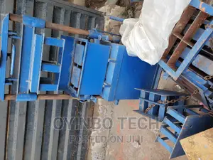 The Electric Molding Machine
