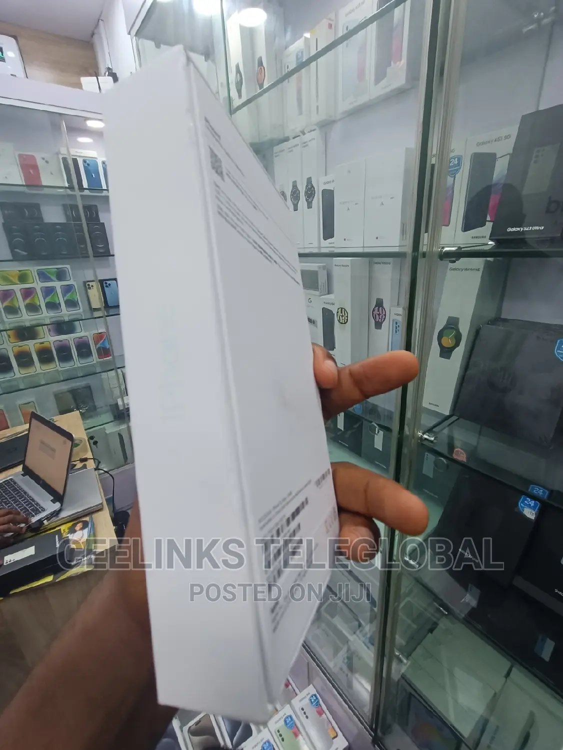 New Apple iPhone 15 256 GB Blue