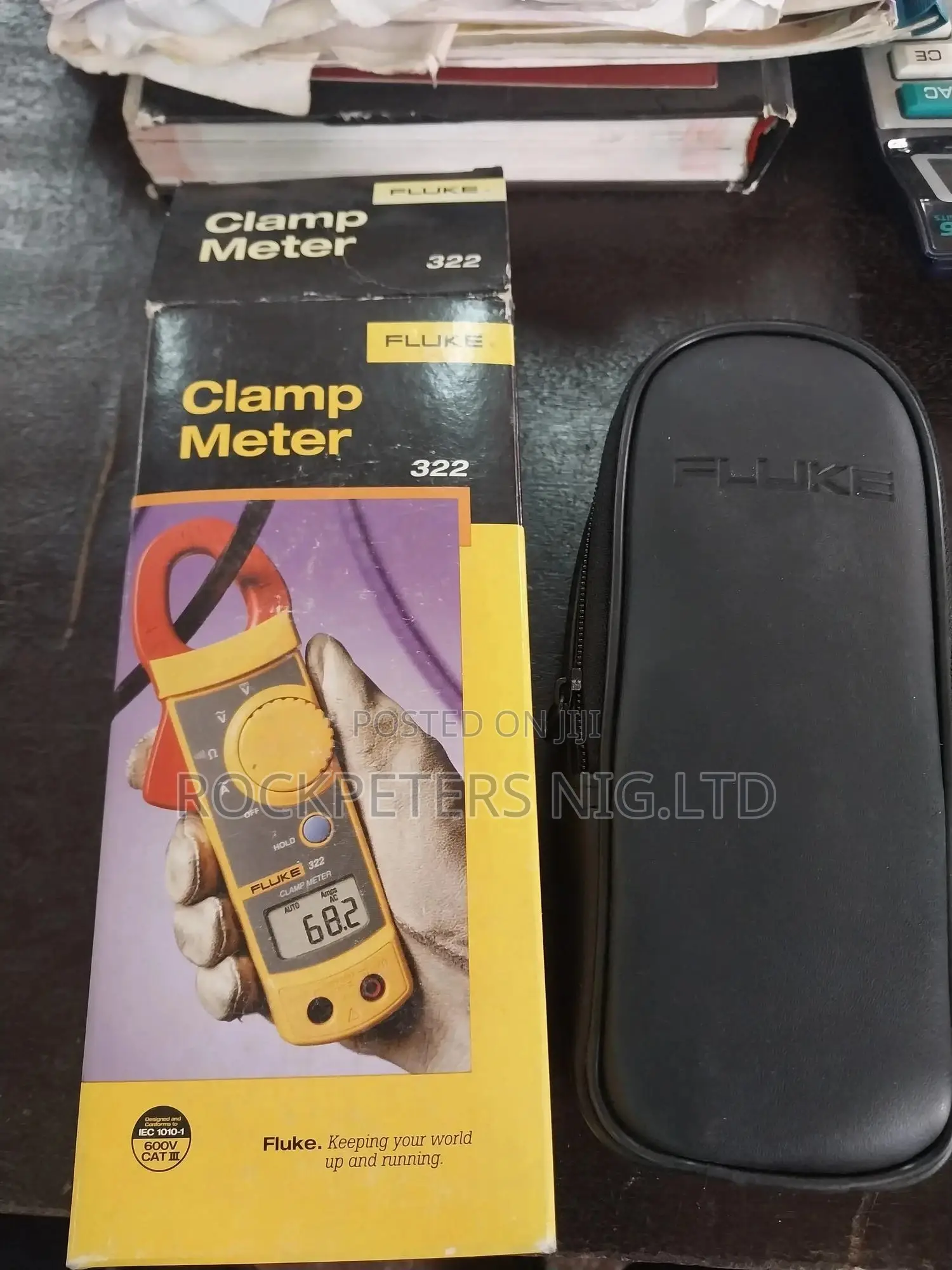 Fluke Clamp Meter 322