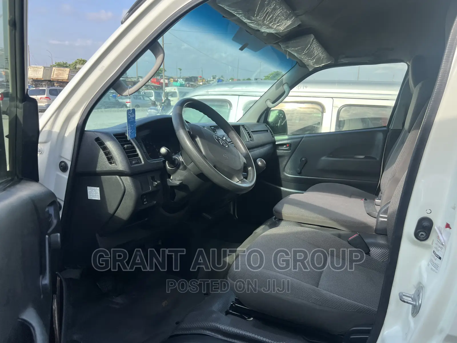 Toyota HiAce 2020 White