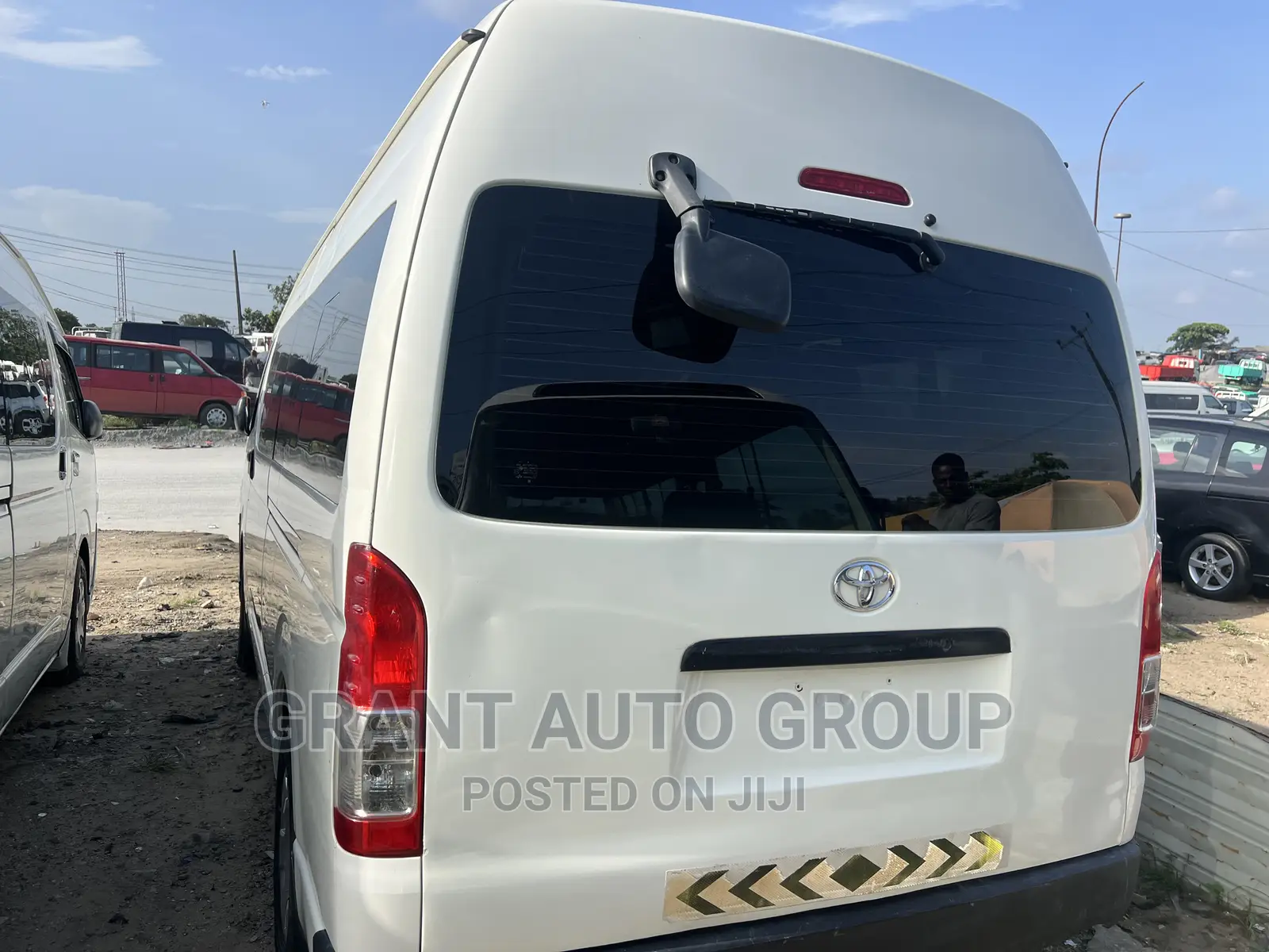 Toyota HiAce 2020 White