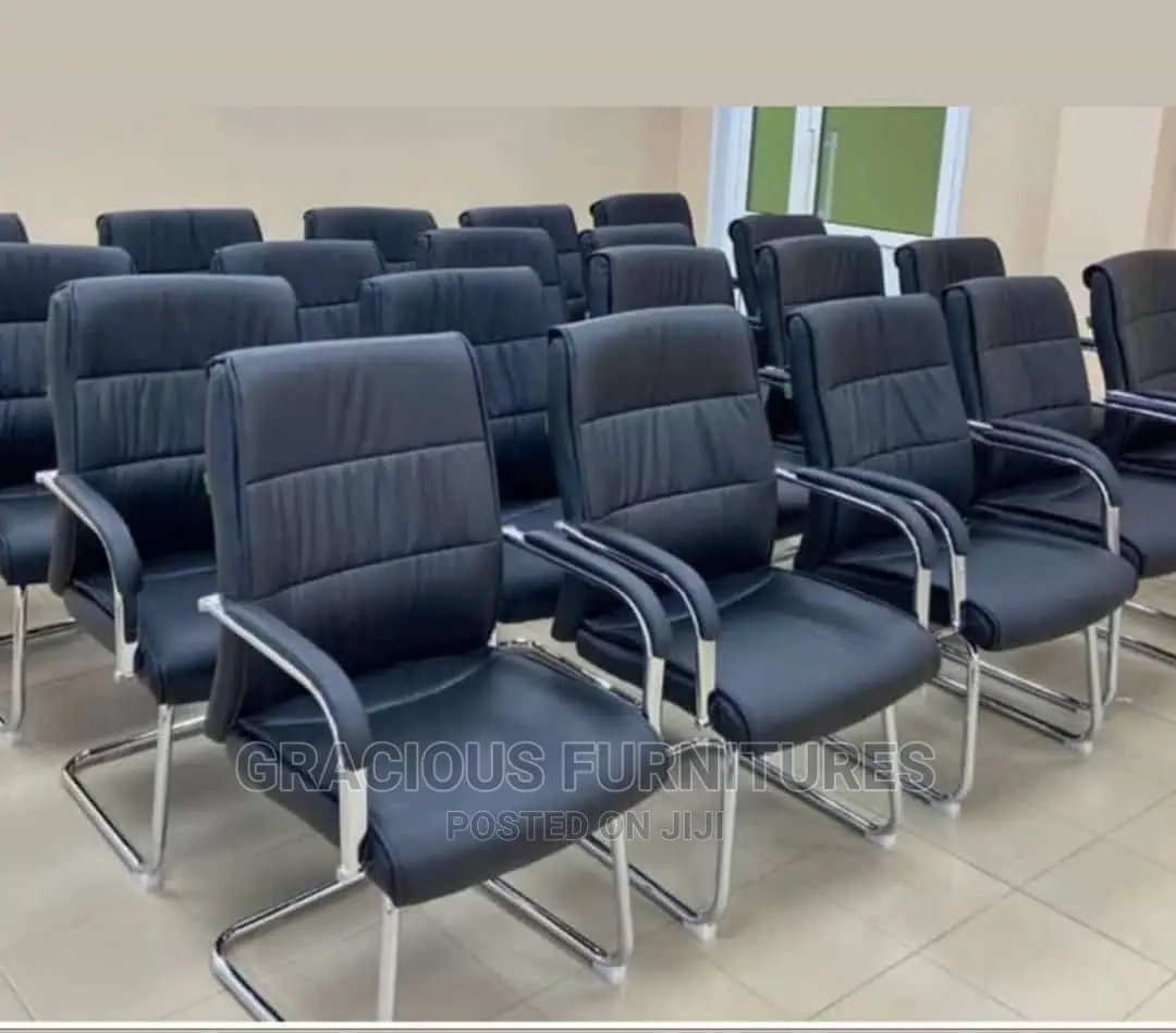 Executive Office Visitors Chair 107