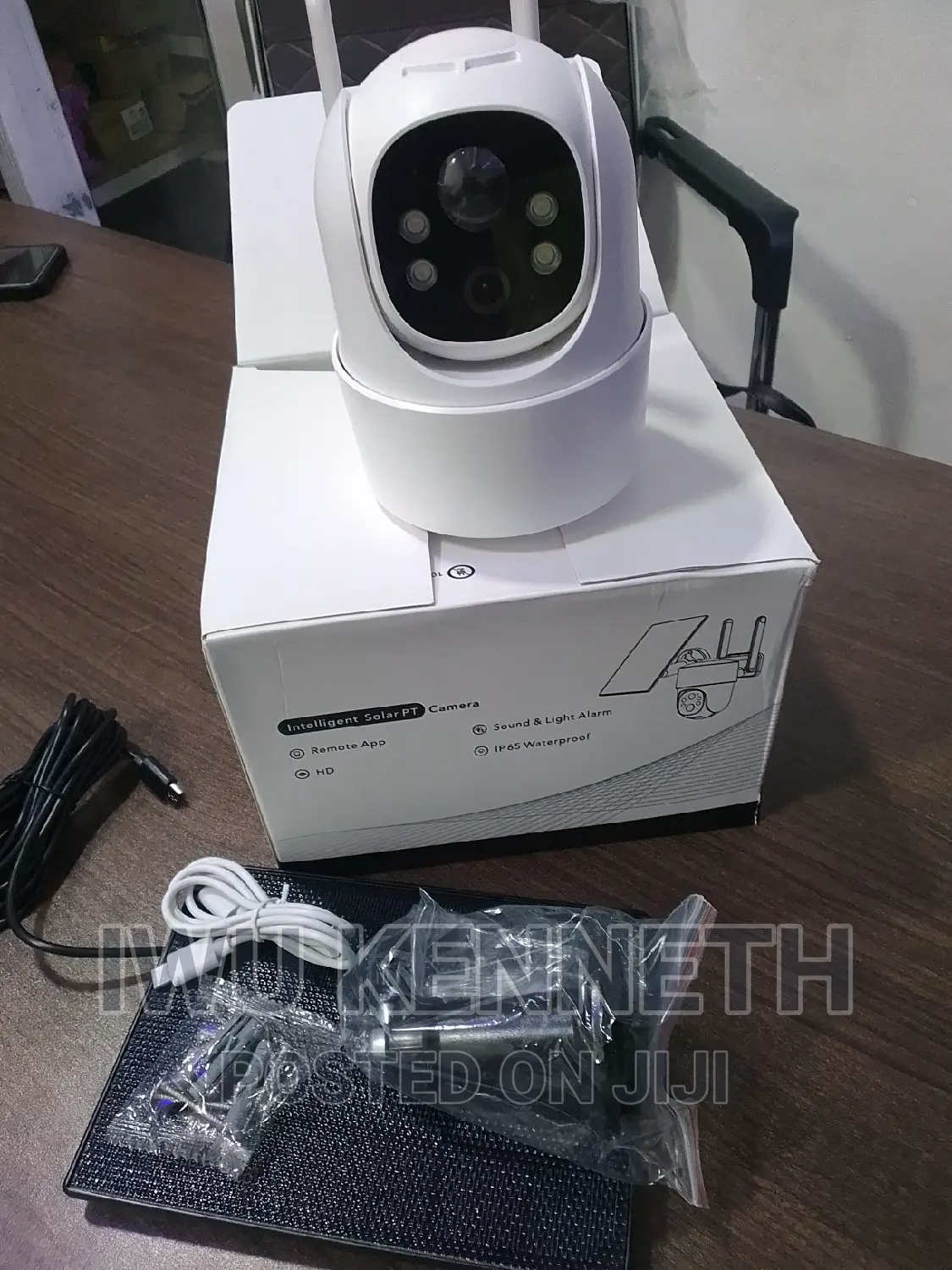 Indoor PTZ Solar Camera