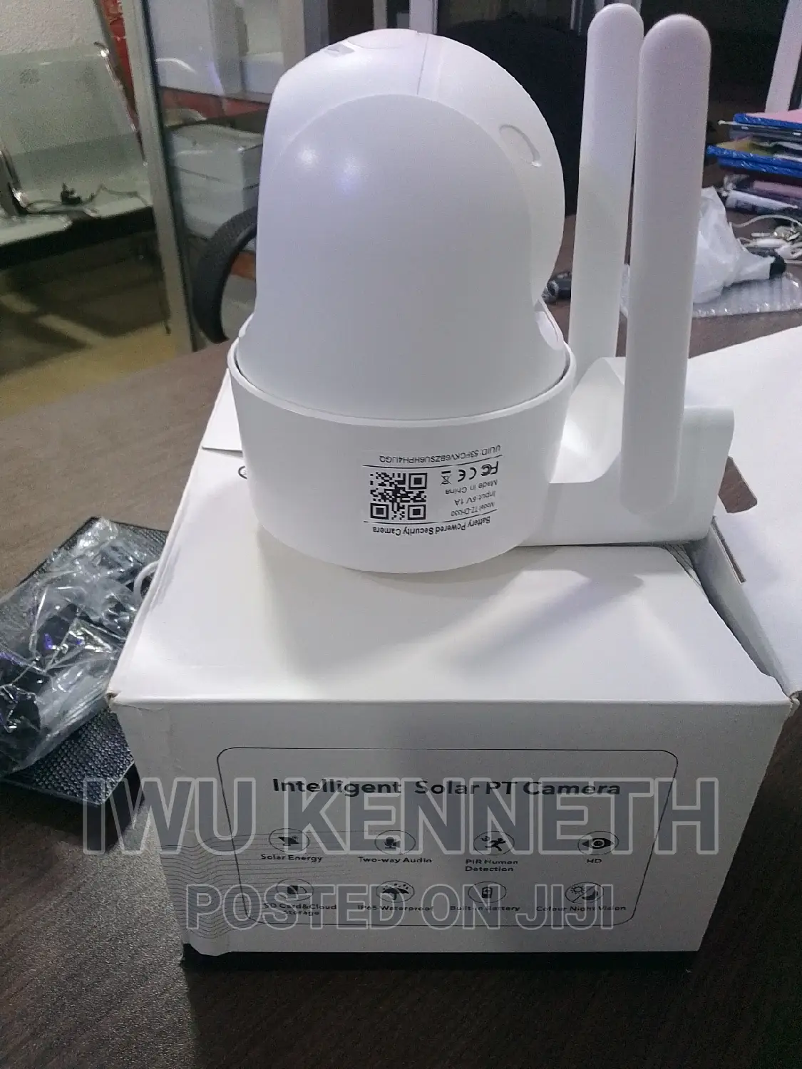 Indoor PTZ Solar Camera