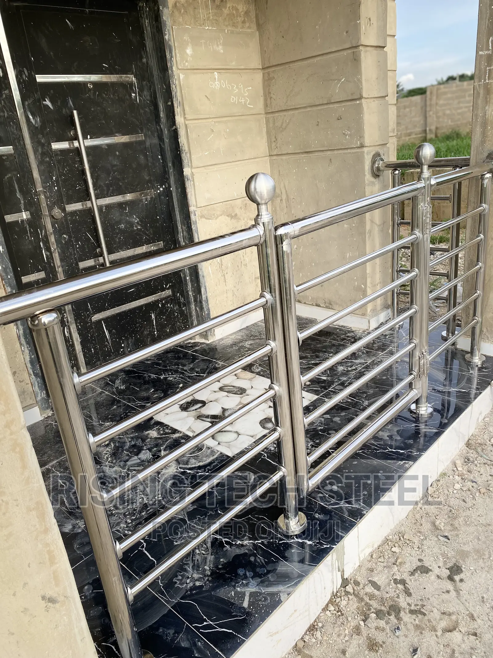 5lines Stainless Design