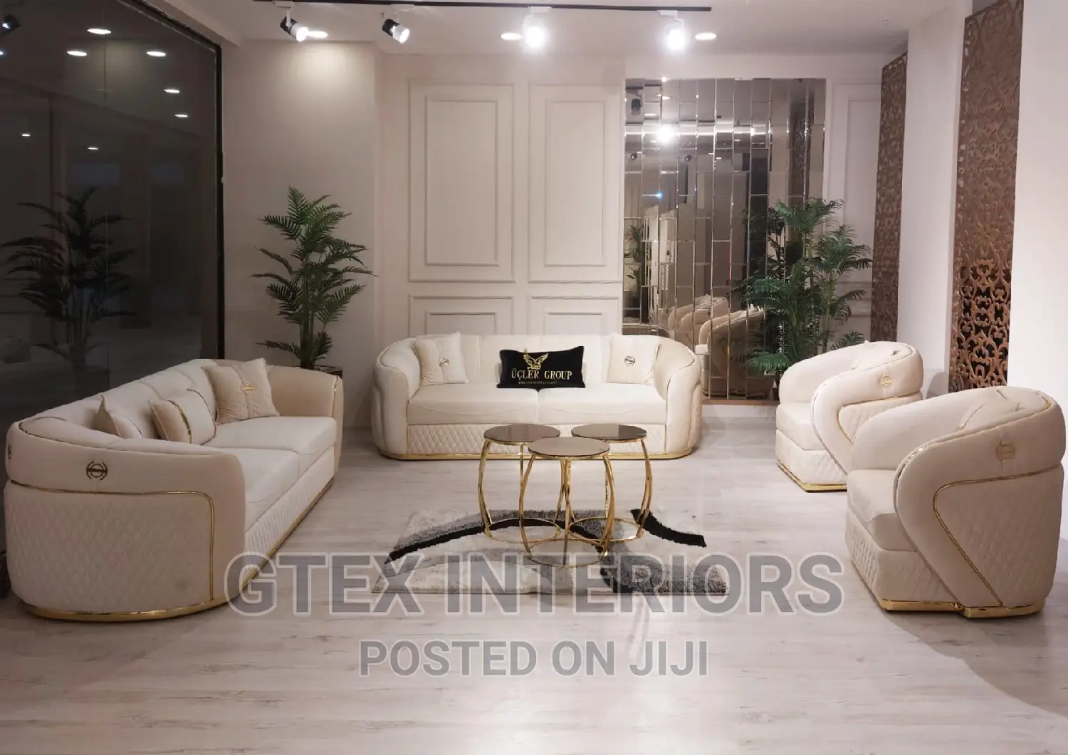 Contemporary Sofa Chair