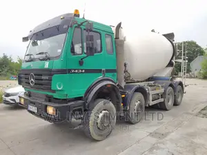 Mercedes Benz Mixer 12 Tyres