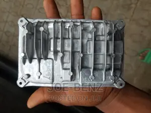 GLE350 Headlight Charger Module