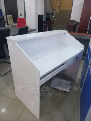 Executive Receptionist Table