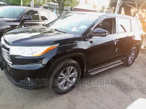 Toyota Highlander 2015 Black