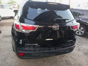 Toyota Highlander 2014 Black