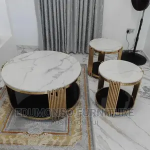 Modern Centre Table With 2 Side Stools