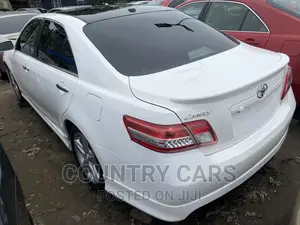 Toyota Camry 2010 White
