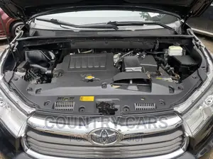 Toyota Highlander XLE V6 4x4 (3.5L 6cyl 6A) 2016 Black
