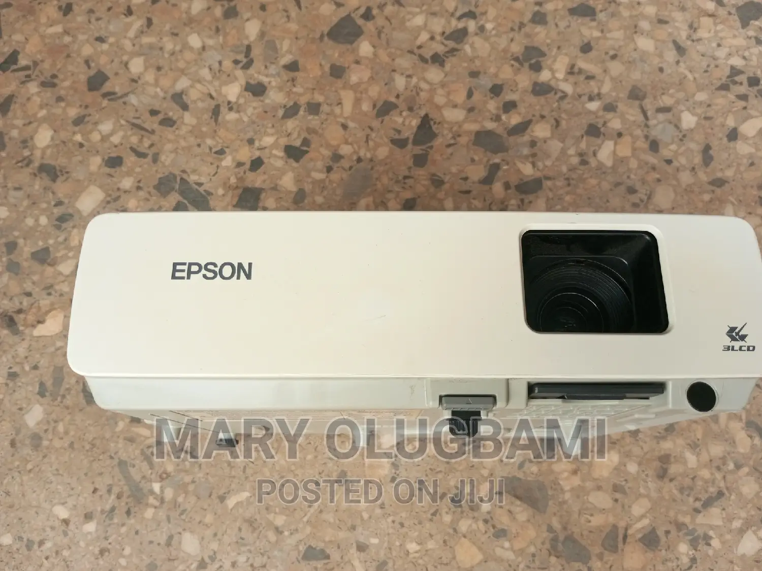 Super Sharp Epson Powerlite Projector