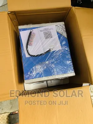 2.5kva 24V Soccer Power Solar Inverter Is Available