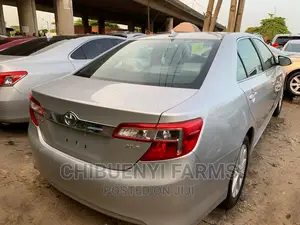 Toyota Camry 2013 Silver