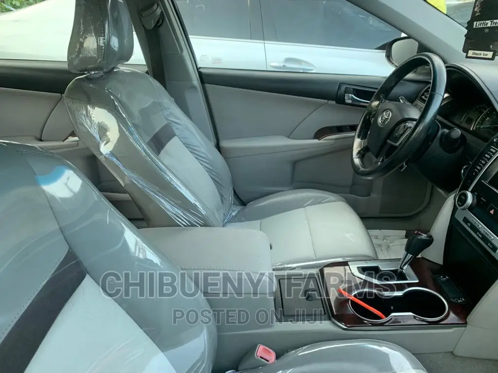 Toyota Camry 2013 Silver