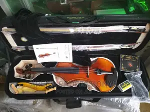 Photo - Hallmark HEV104 UK Professional Violin