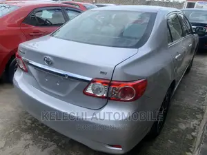 Toyota Corolla 2013 Silver