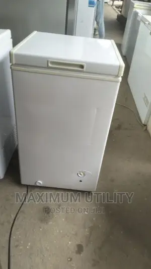 Currys Essentials 60 LTRS Chest Freezer