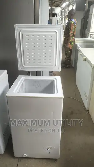Currys Essentials 60 LTRS Chest Freezer