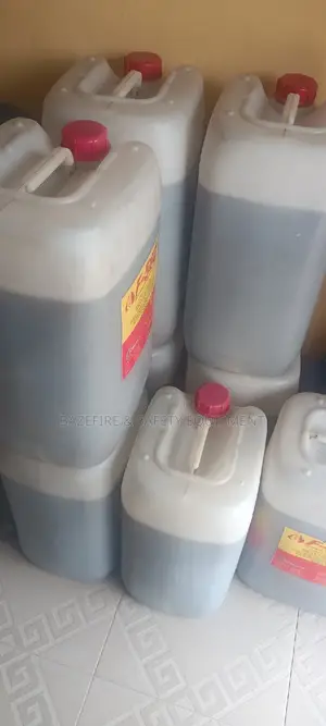 AFFF(Aqueous Film Foaming Foam)