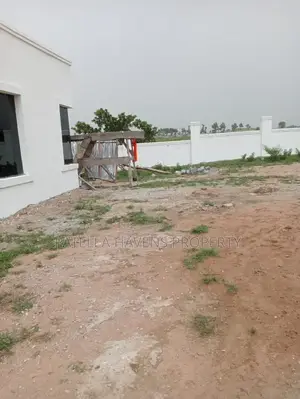 Estate Land for Sale in Strategic Location in IDU
