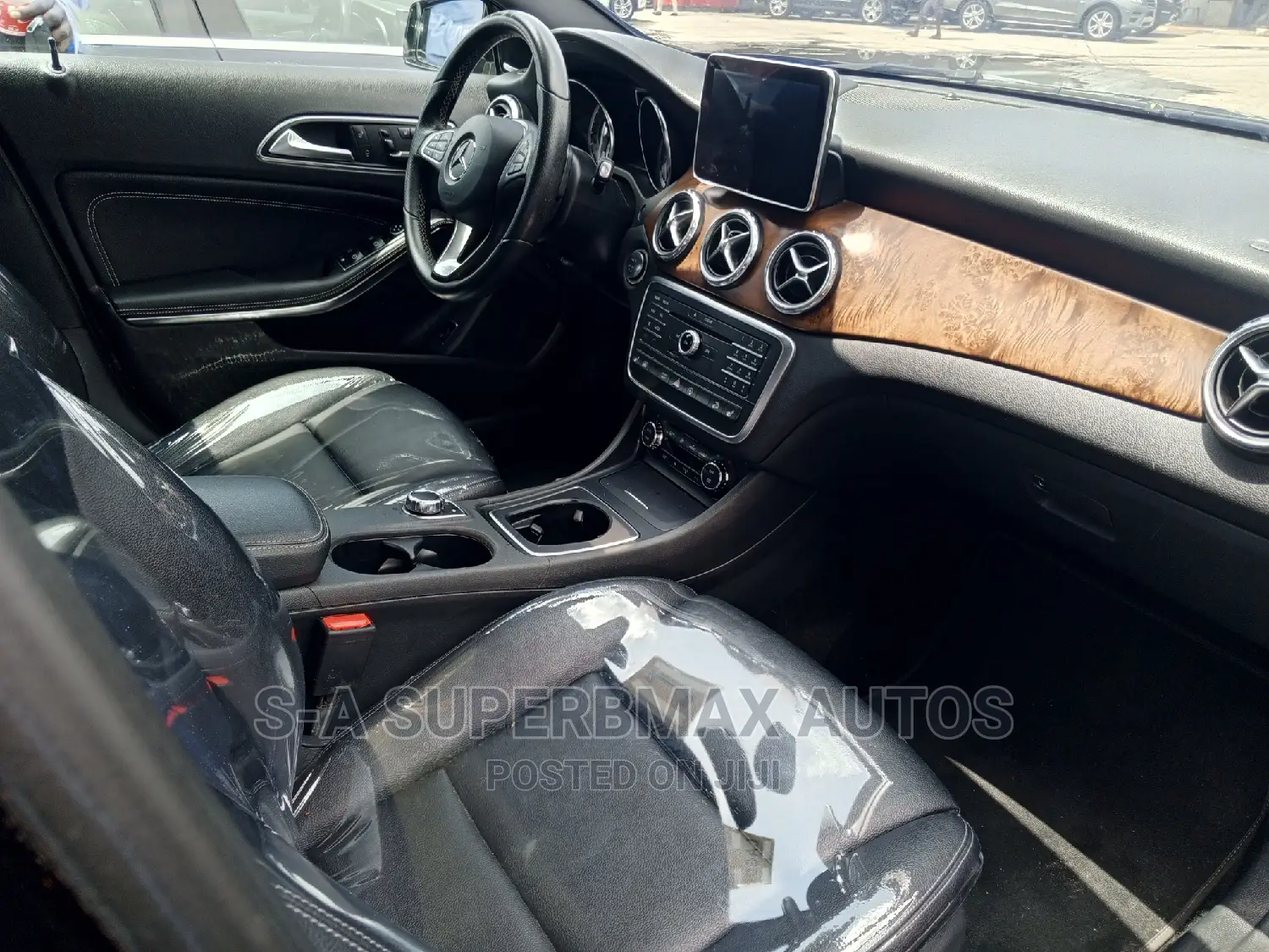 Mercedes-Benz GLA-Class 2016 Black