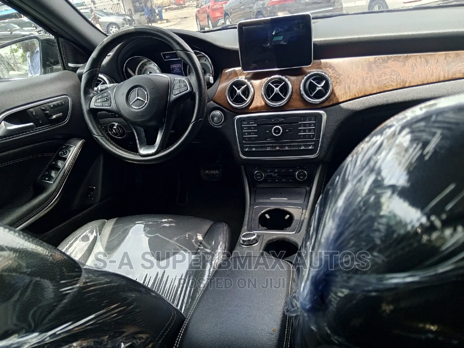 Mercedes-Benz GLA-Class 2016 Black