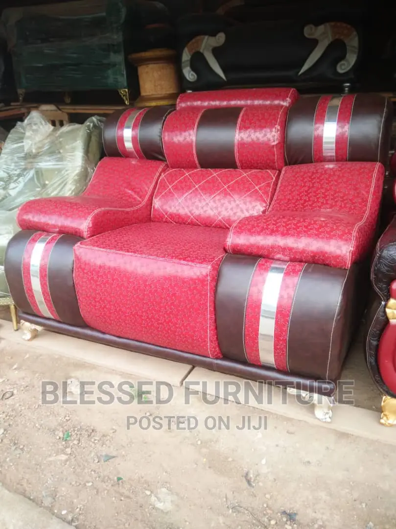 Cpmplete Set of Sofa
