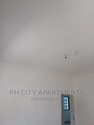 4bdrm Duplex in Stadium Road, Port-Harcourt for rent