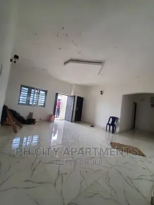 2bdrm Block of Flats in Port-Harcourt for rent