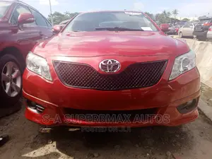 Toyota Camry 2010 Red