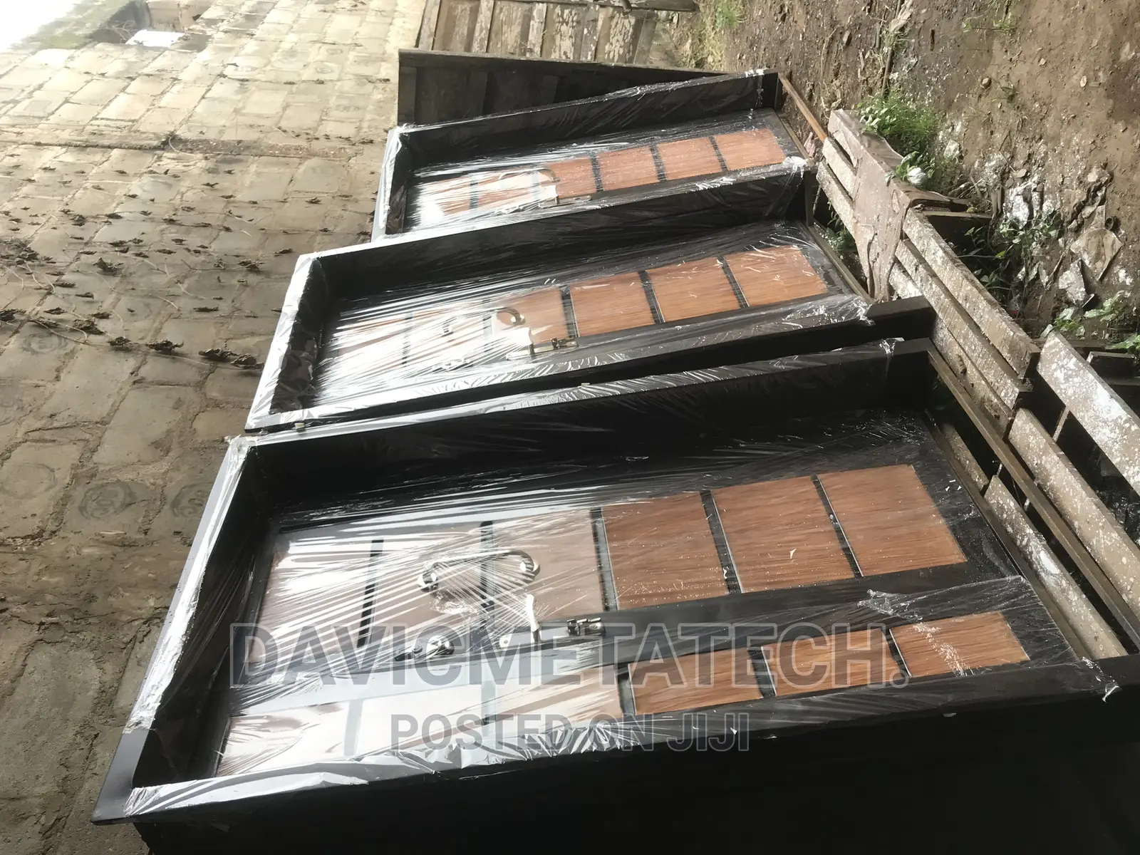 Double Plate Door