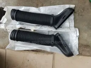 C300 Engine Cover and Wiper Blade