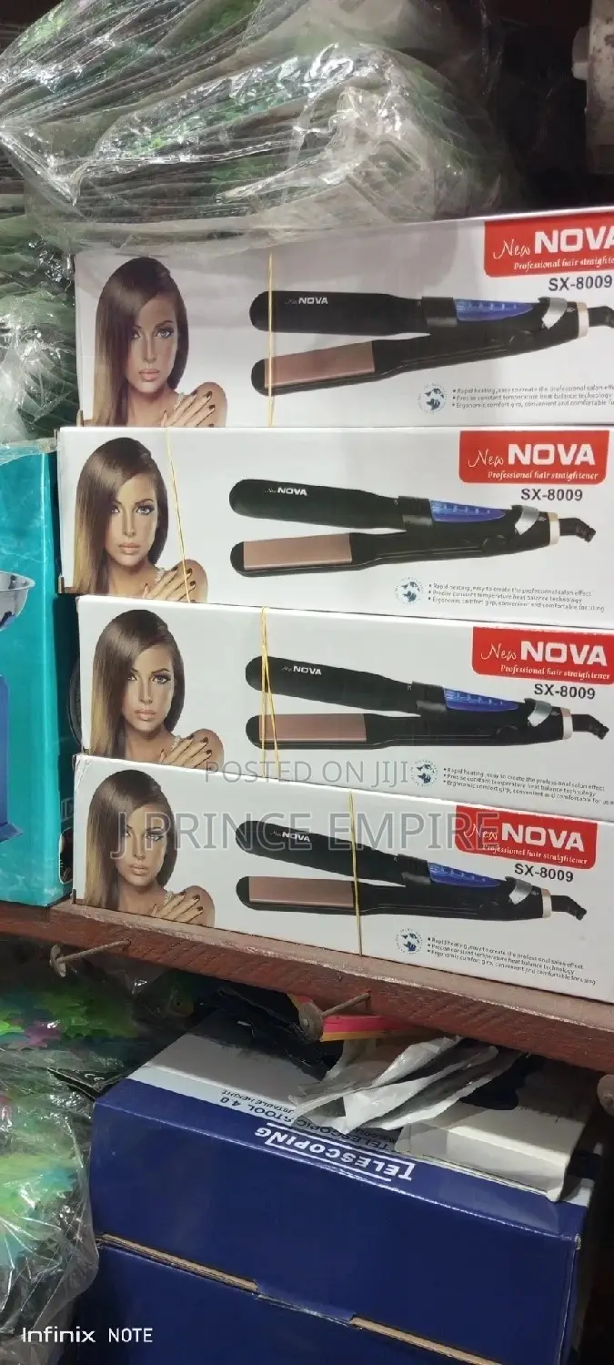 Nova Professional Hair Straightener