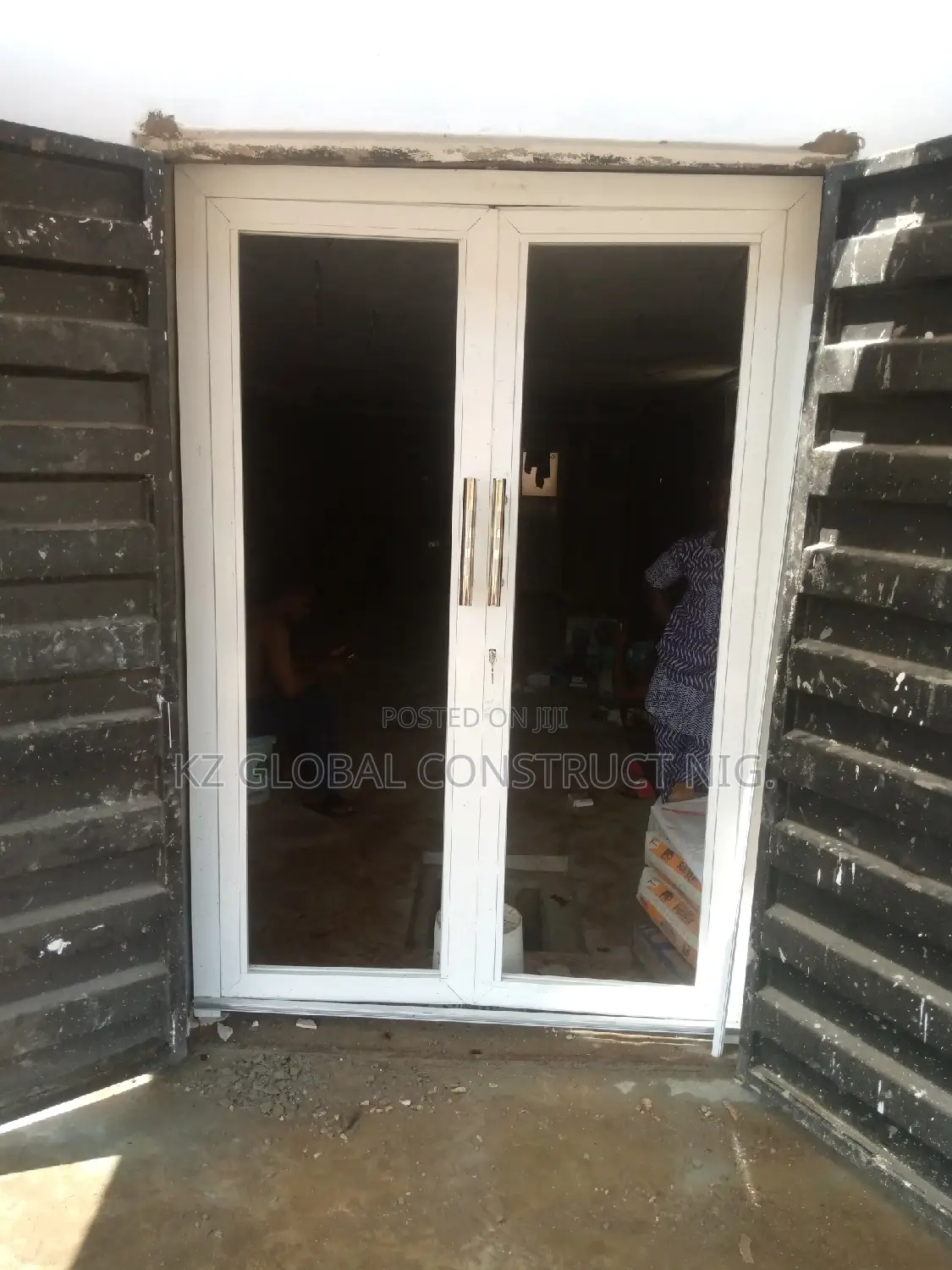 Entrance Double Leaf Hinge Door