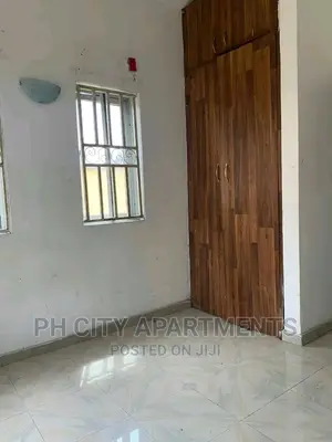 4bdrm Duplex in Stadium Road, Port-Harcourt for rent