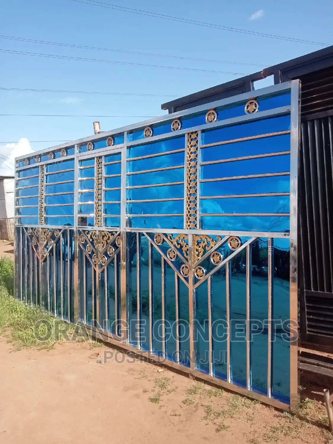 Stainless Blue Gate